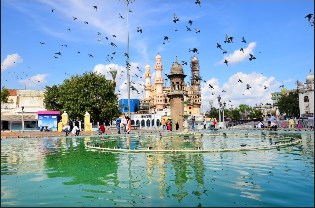 Photograph of Mecca Masjid, Hyderabad